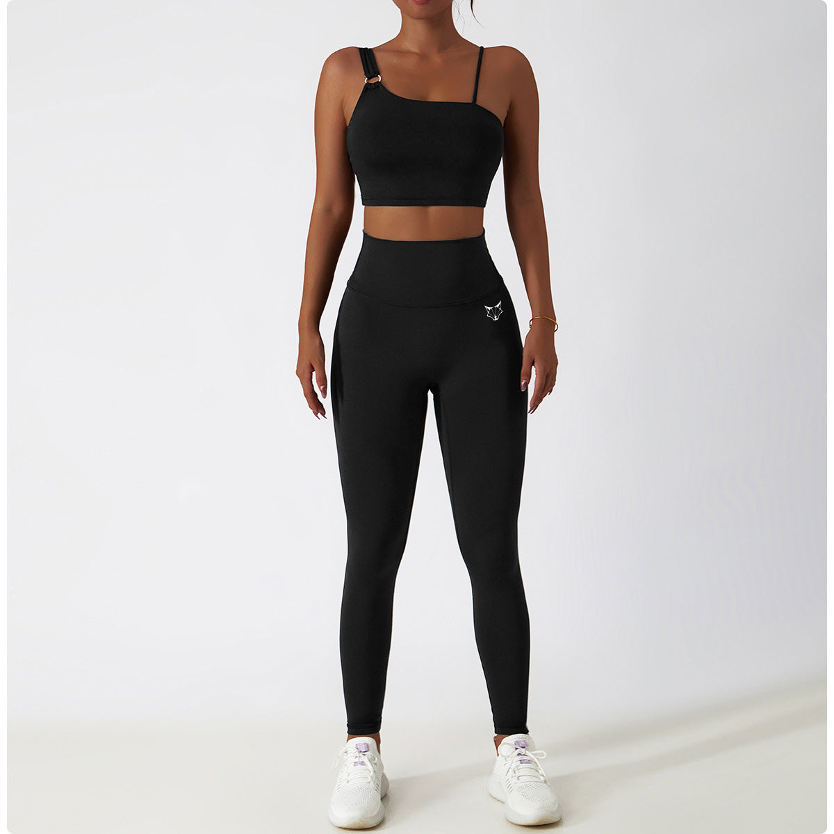 ESSENTIALS LEGGINGS