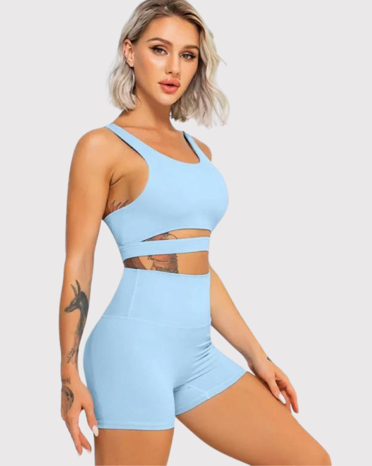 ESSENTIALS SHORTS