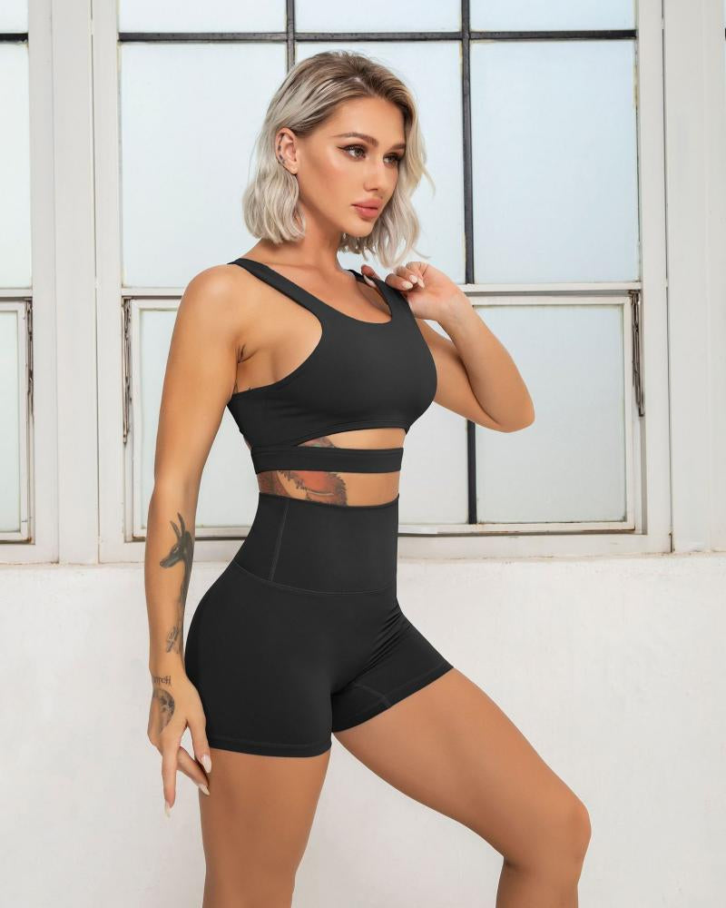 ESSENTIALS SHORTS